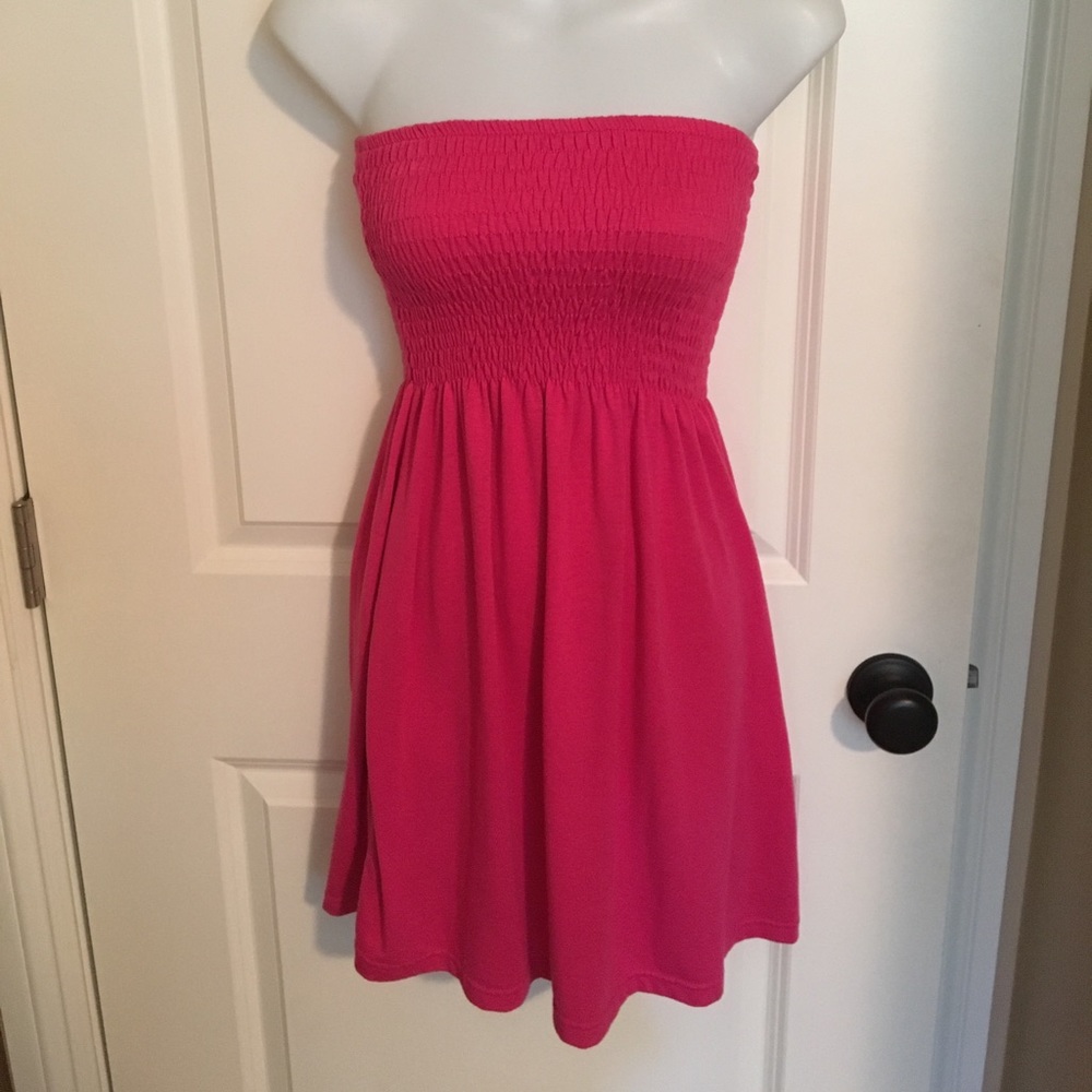 Strapless swim cover up